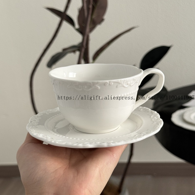 French Light Luxury Embossed F - Coffee Tea Set Up recension och pris